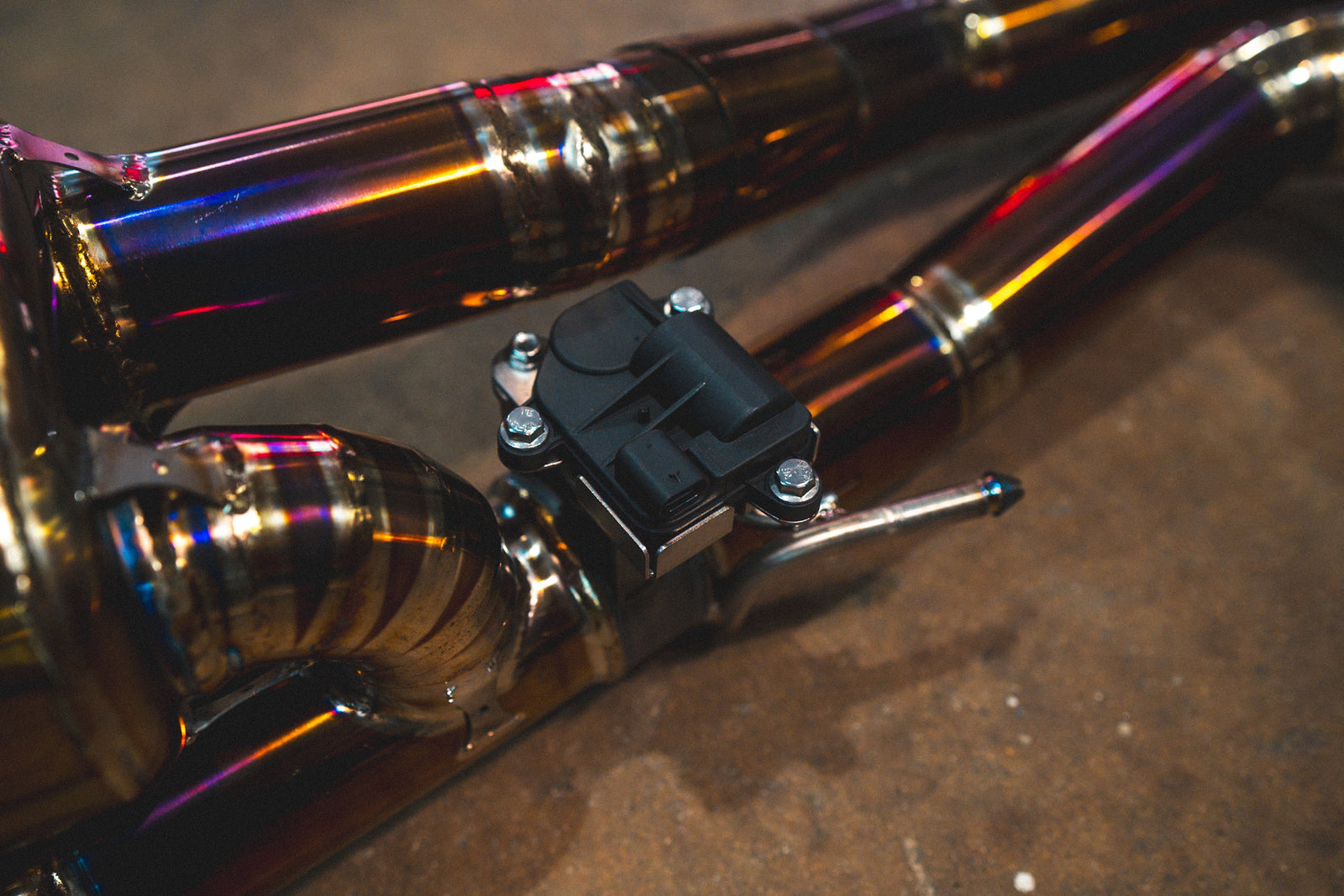 Lamborghini Urus Valved Sport Exhaust System - Legends Auto Parts