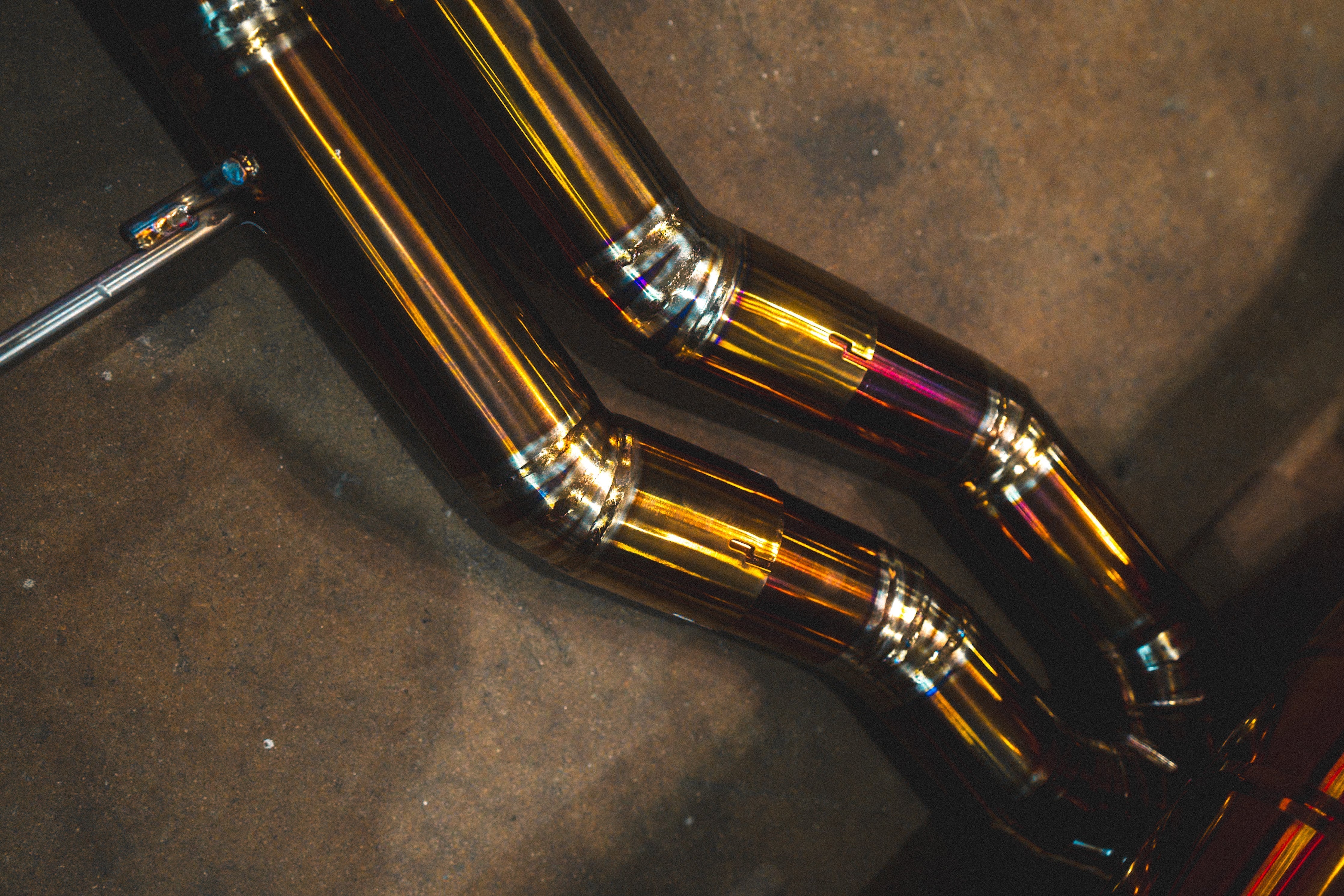 Lamborghini Urus Valved Sport Exhaust System - Legends Auto Parts