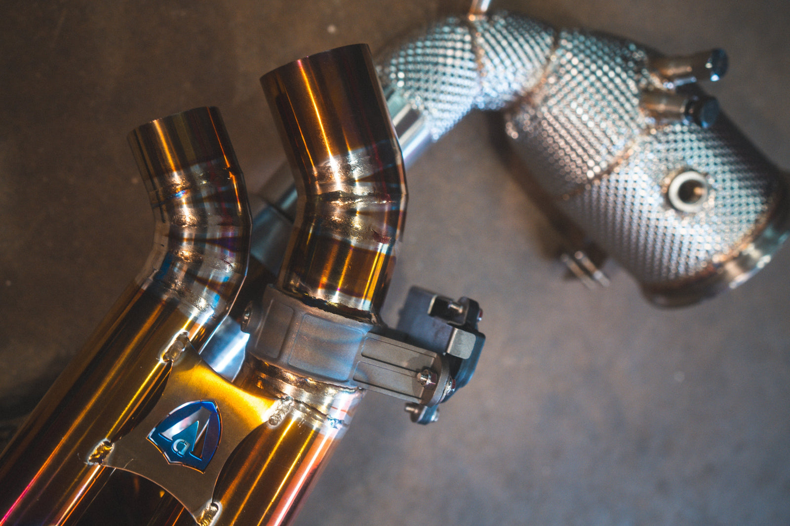 Valvetronic Valved Sport Exhaust System for Porsche 992 Carrera / Turbo - Legends Auto Parts