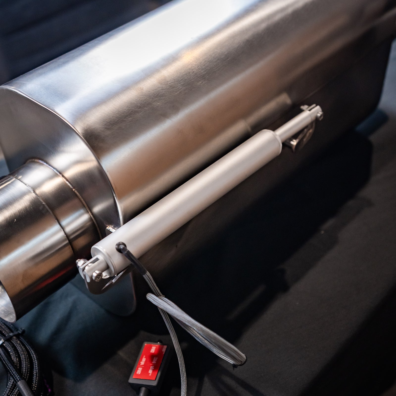 Universal 5 inch Thunder Muzzle Electronic Diesel Muffler