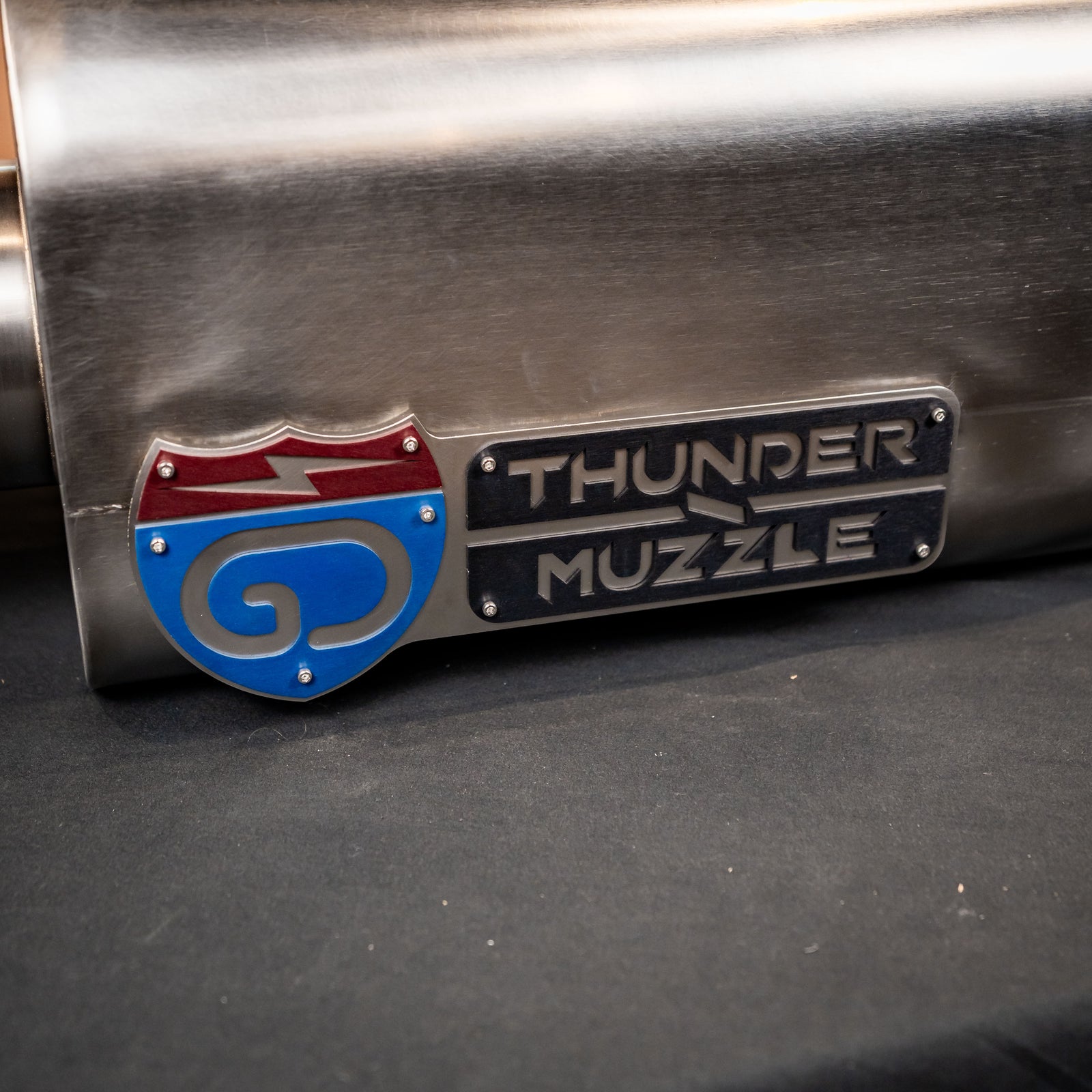 Universal 5 inch Thunder Muzzle Electronic Diesel Muffler