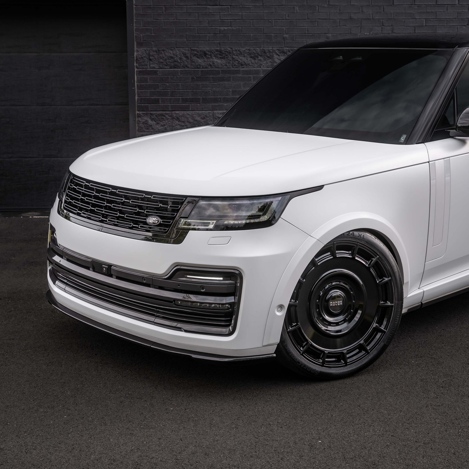 Urban Automotive - Fully Body Kit Range Rover L460 - Legends Auto Parts