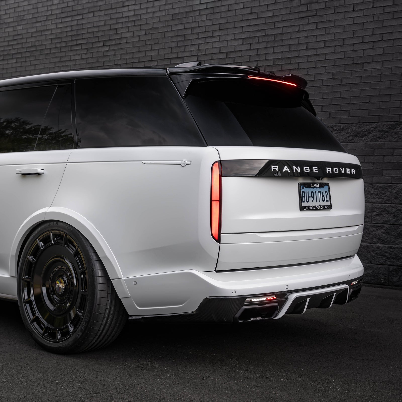 Urban Automotive - Fully Body Kit Range Rover L460 - Legends Auto Parts
