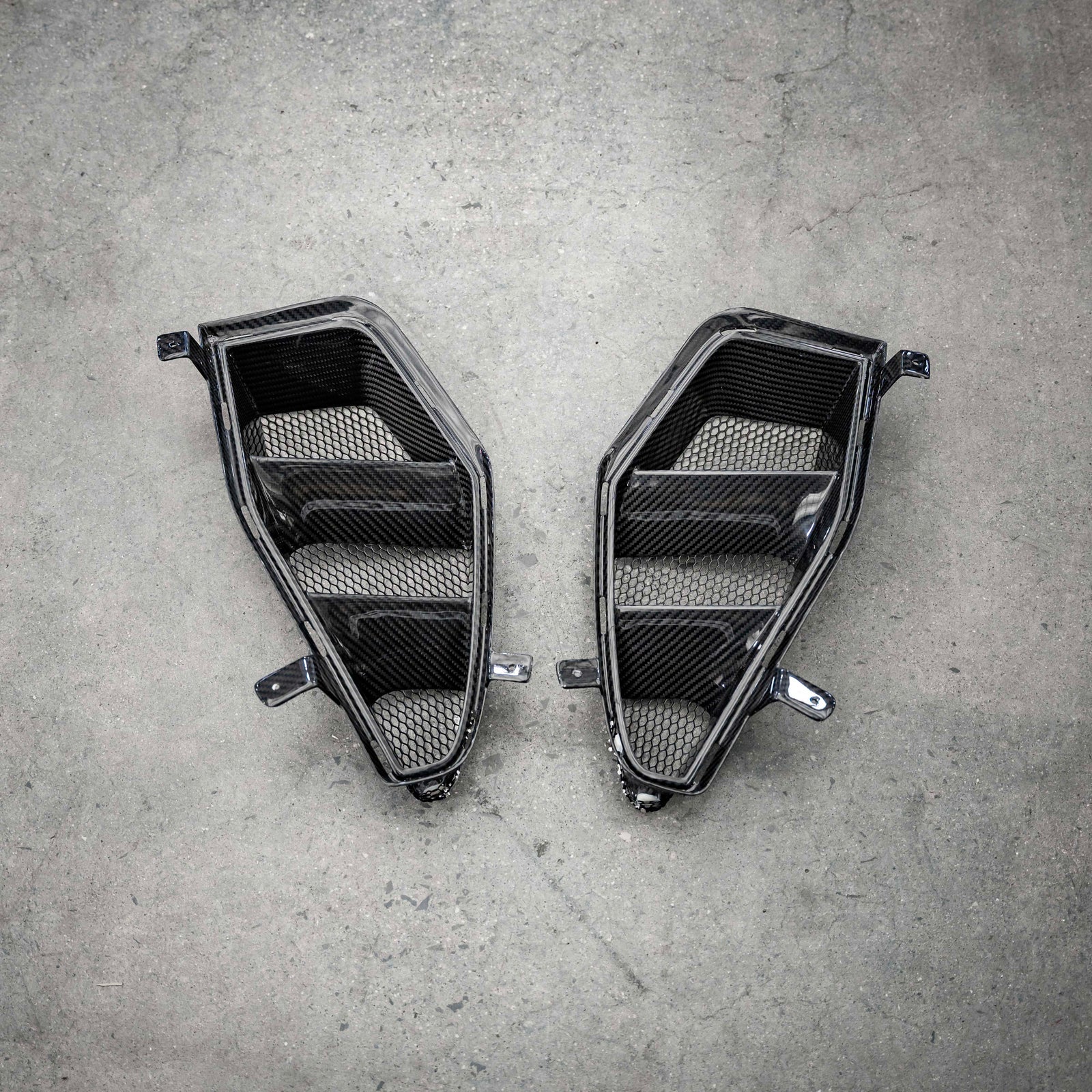 ADRO Carbon Grille & Duct Vents for G8X BMW M3 / M4