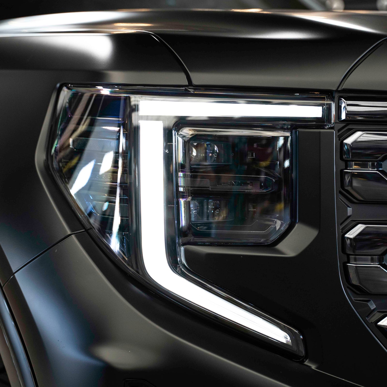 2023-2024 GMC Sierra Denali 1500 Custom OEM Headlights - Legends Auto Parts