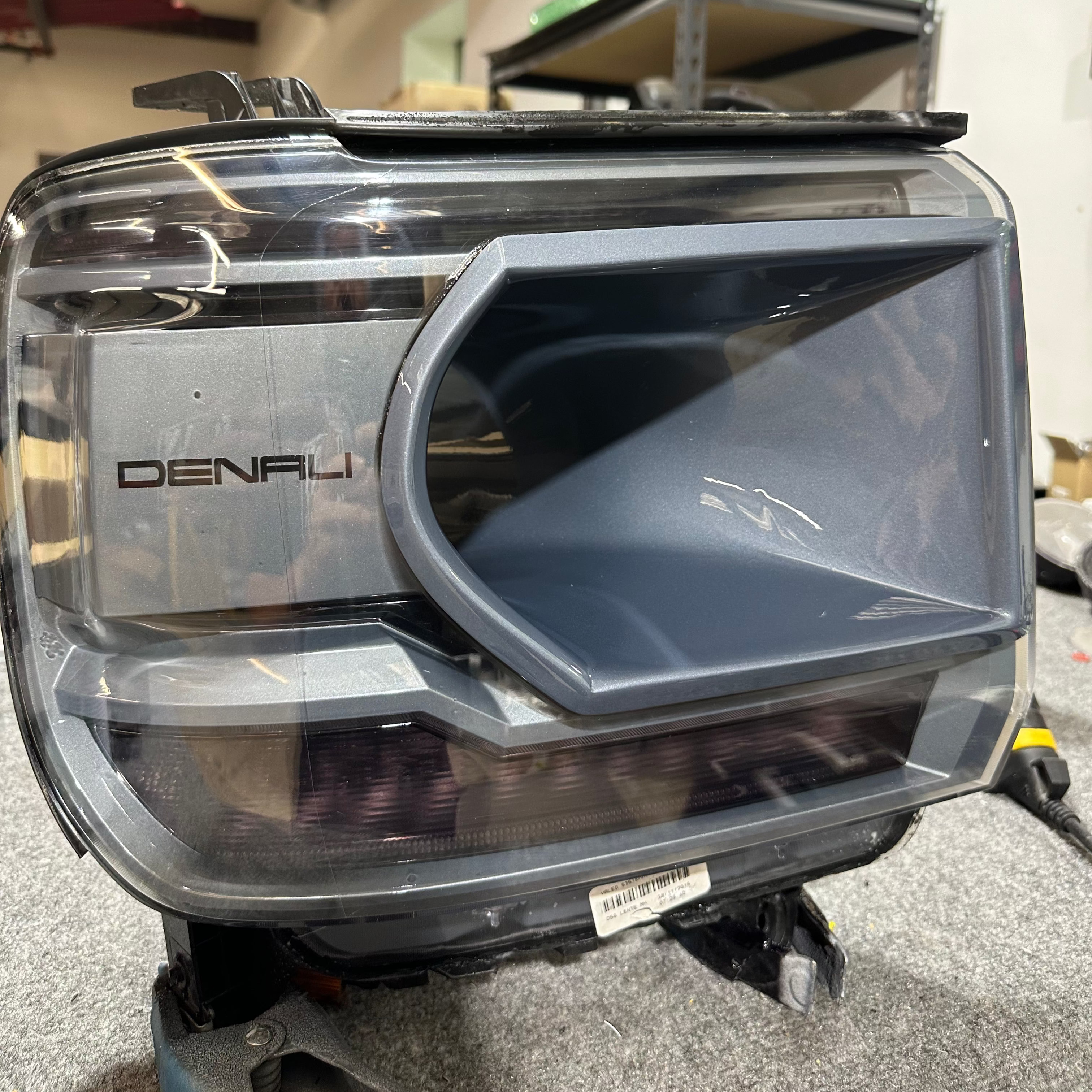 2014 - 2019 GMC Sierra 2500 / 3500 HD OEM Headlight Intake - Legends Auto Parts