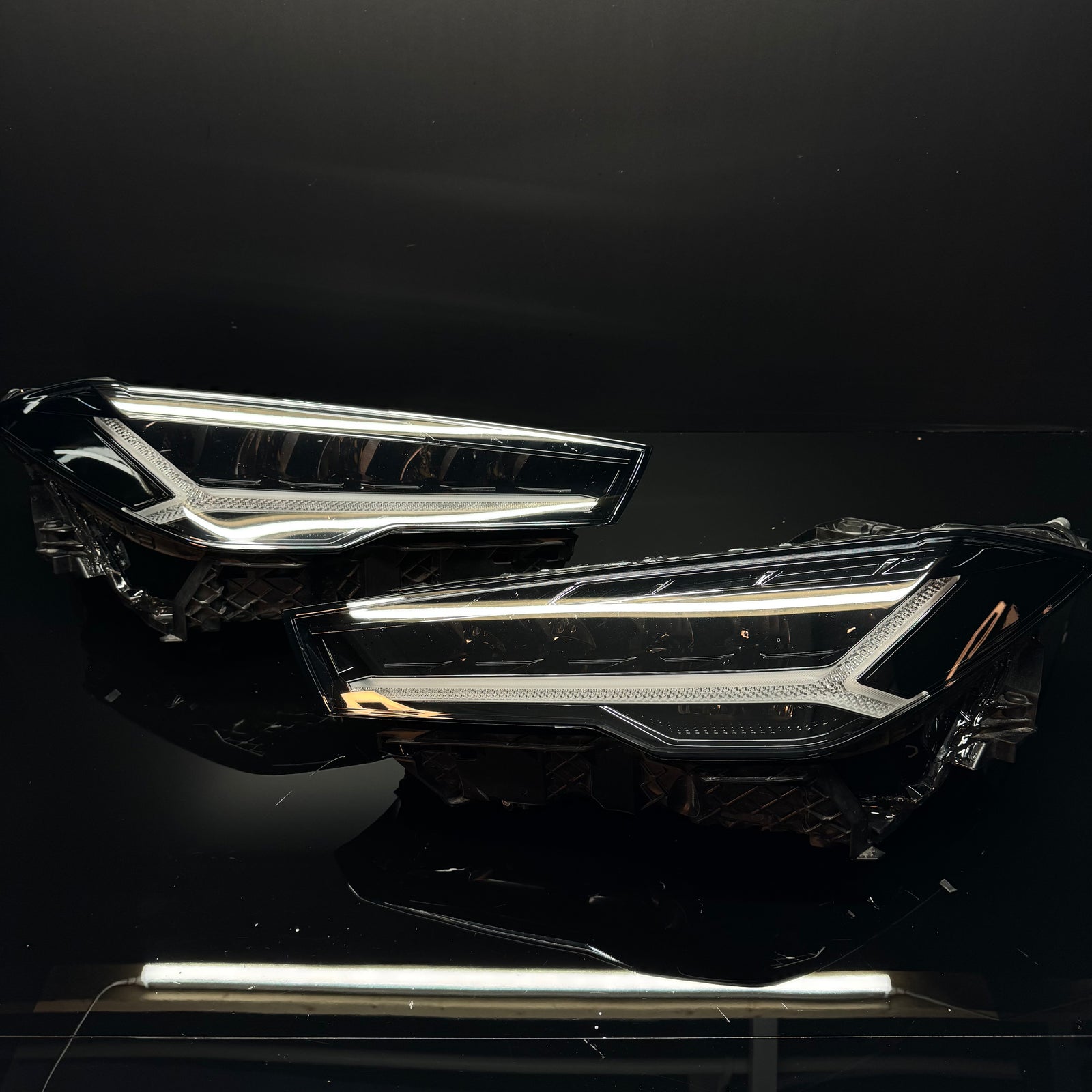 2019-2025 Lamborghini Urus Custom OEM Headlights