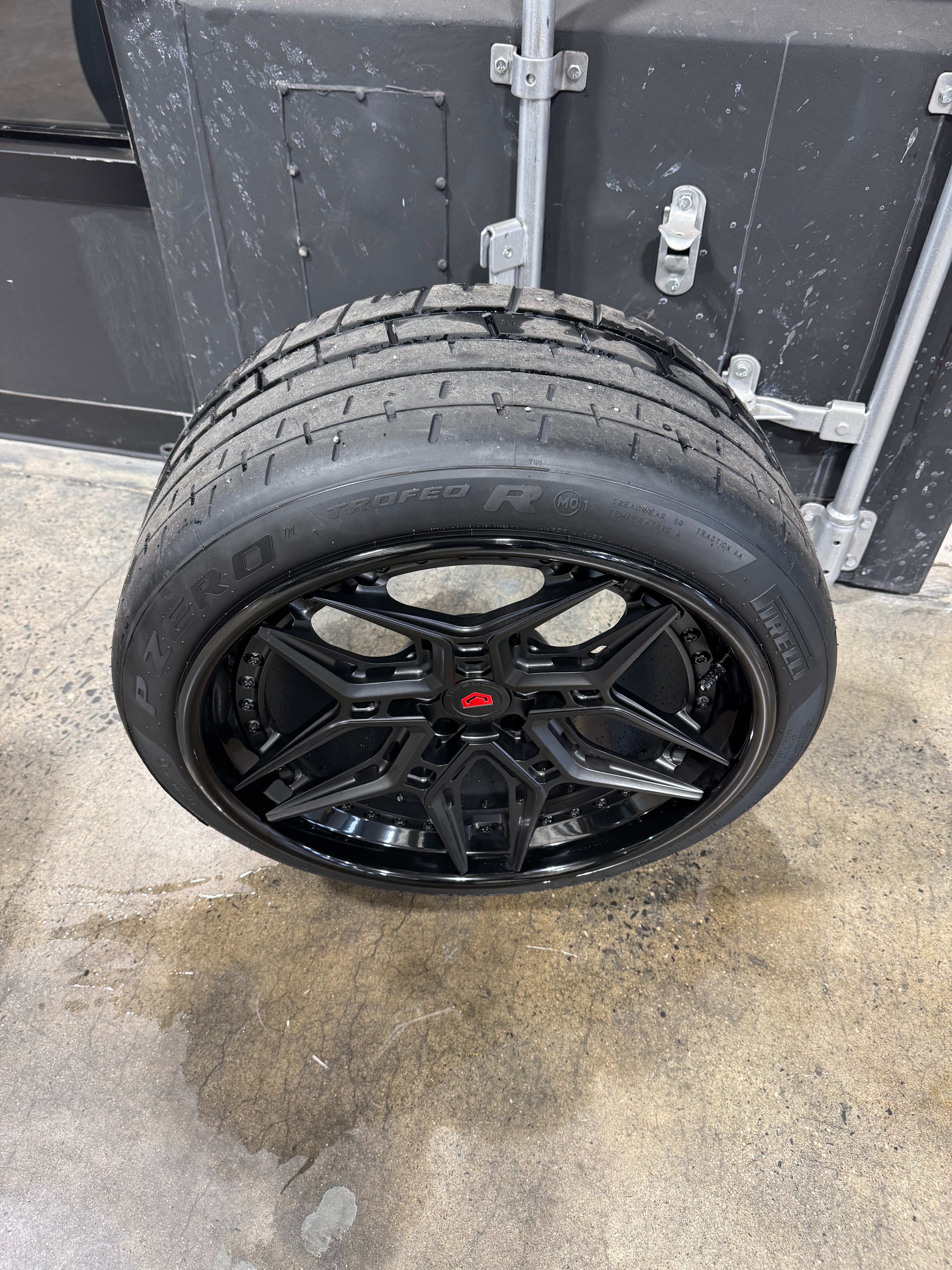 C6/C7 CORVETTE - Vossen EVO-4R Pre-Mounted on Toyo R88R & Pirelli Trofeo R Tires