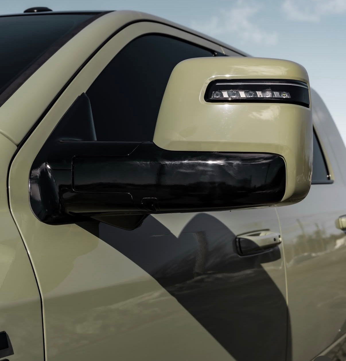 2023-2026 RAM 2500/3500 Custom OEM Tow Mirrors