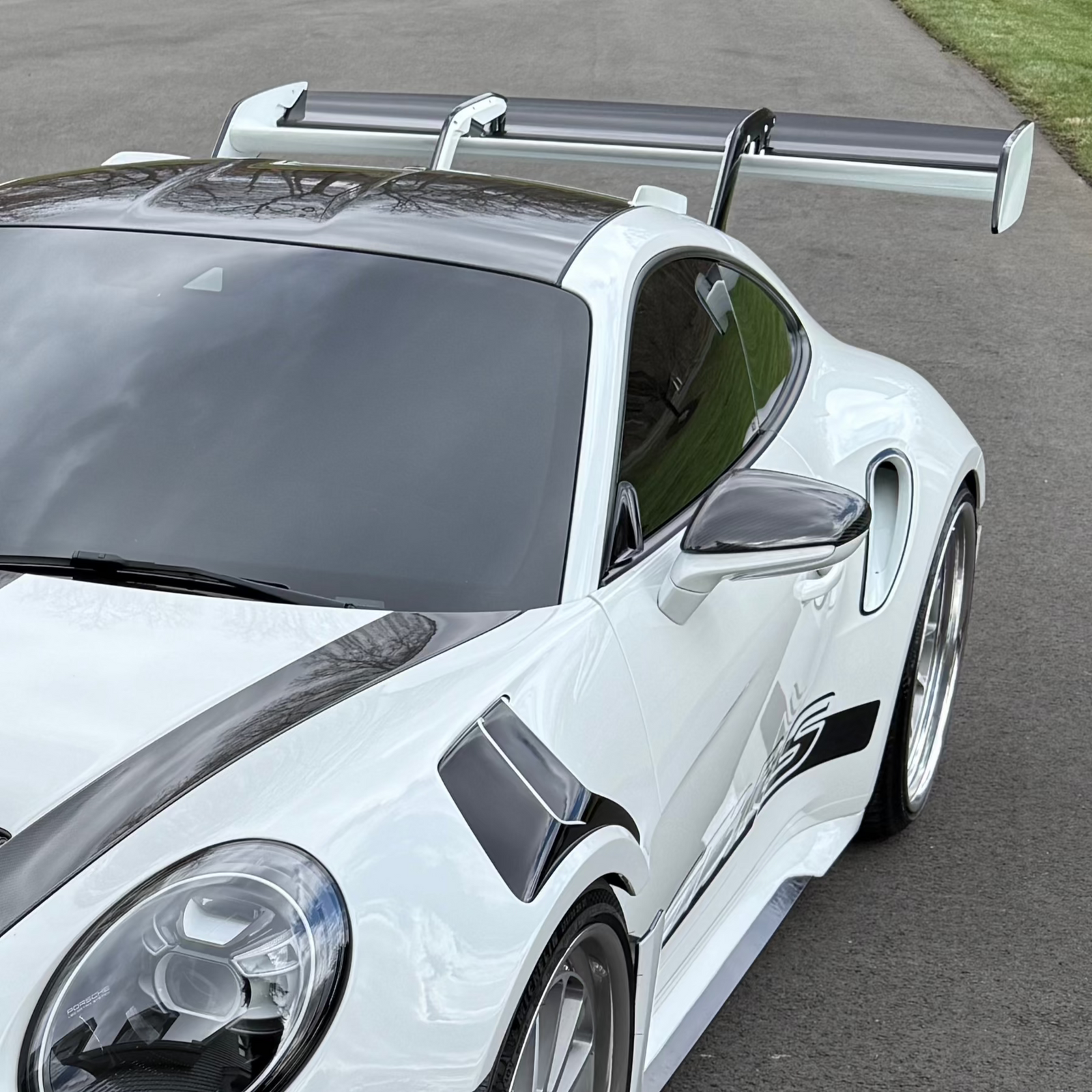 2020+ Porsche 911 Carrera / GT3 / GT3RS All Trims Anti-Buffeting Wind Deflector
