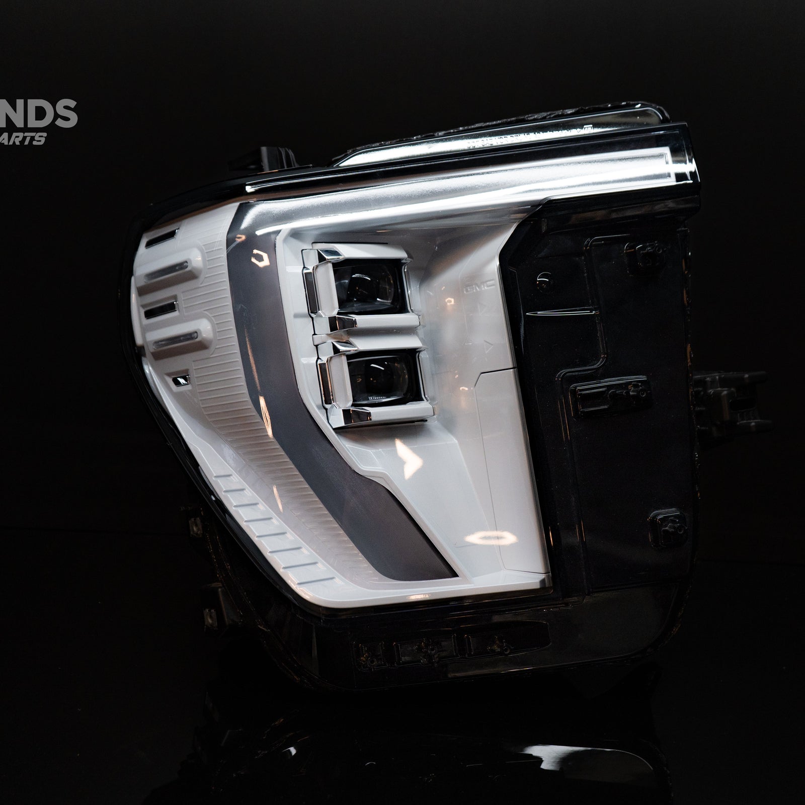 2024-2026 GMC Sierra Denali AT4 2500/3500 Custom OEM Headlights