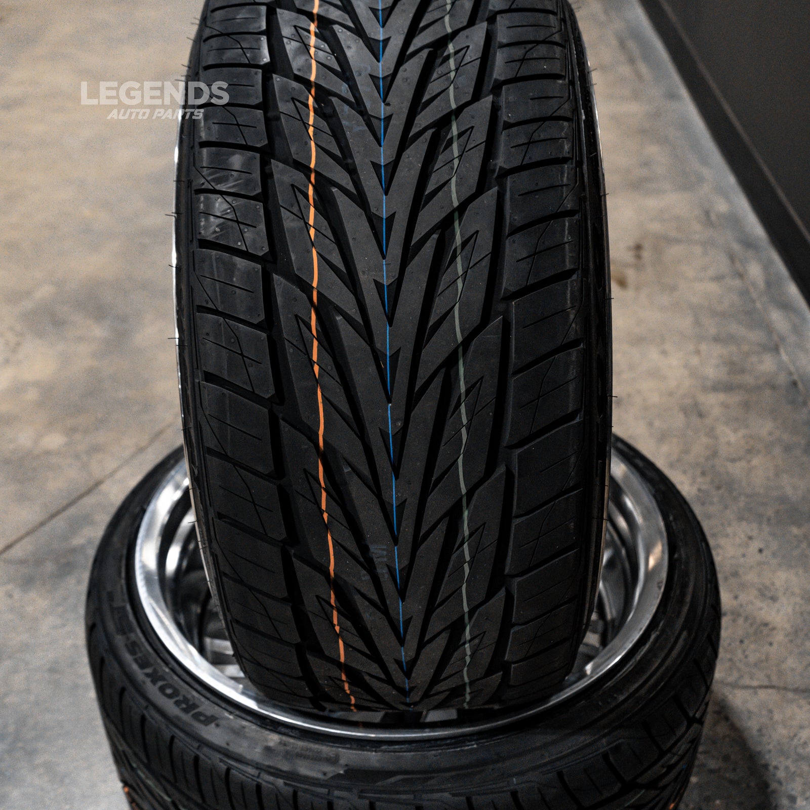 Toyo Tires Proxes ST III 295 30R22