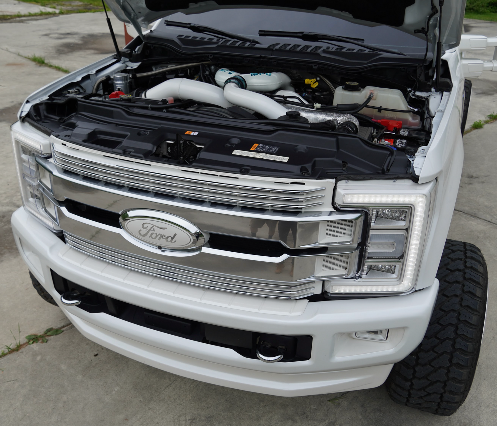2017-2019 Ford SuperDuty Custom OEM Headlights - Legends Auto Parts