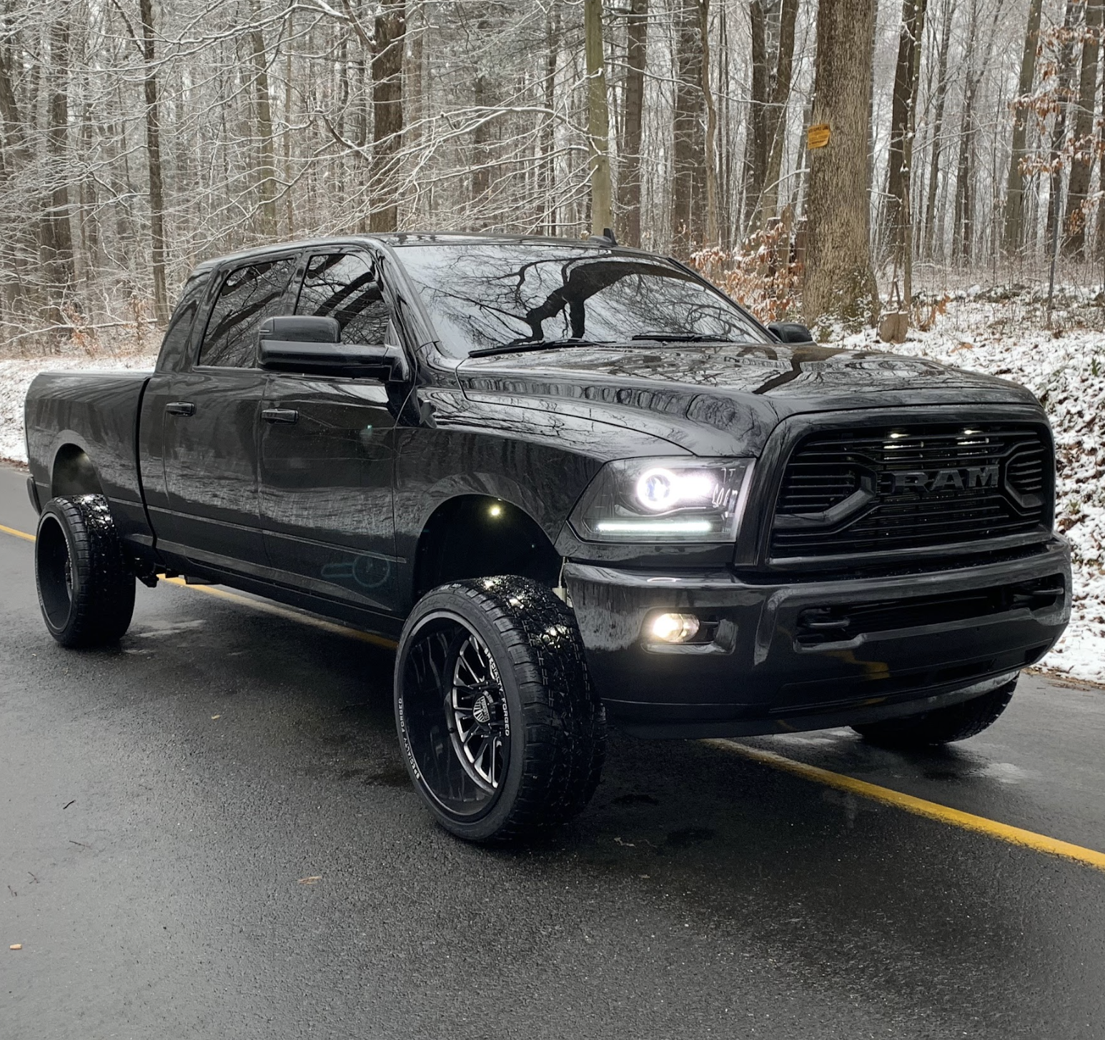 2011-2018 Ram 1500/2500/3500 Custom Projector Headlights - Legends Auto Parts