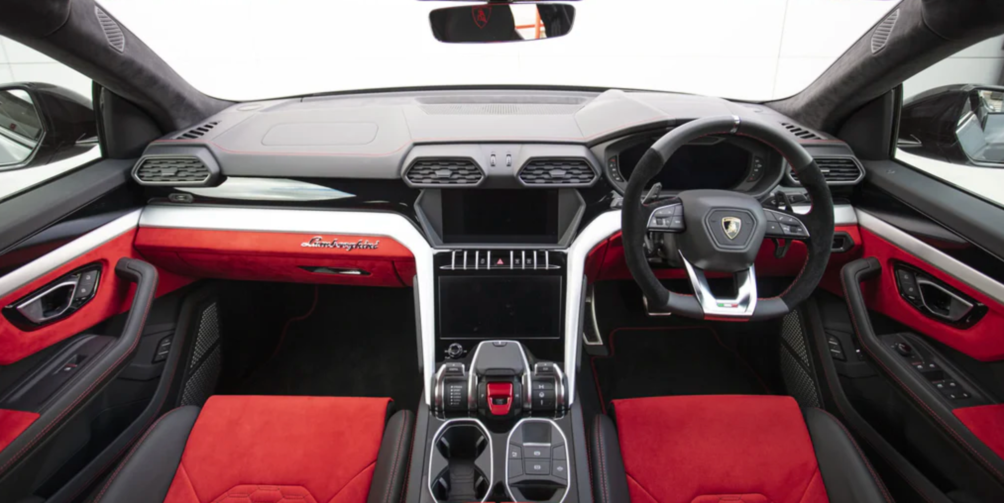 Urban Automotive - Wide Body Kit Lamborghini Urus - Legends Auto Parts