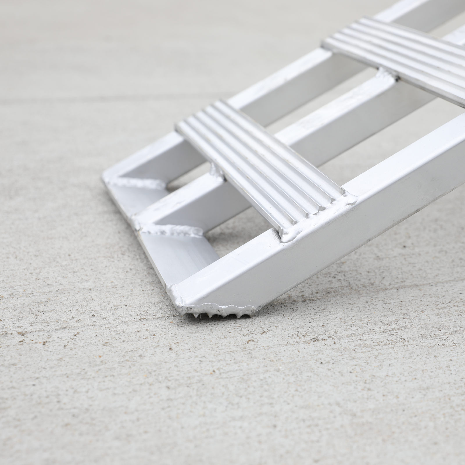 GEN-Y Hitch Lightweight Aluminum Ramps