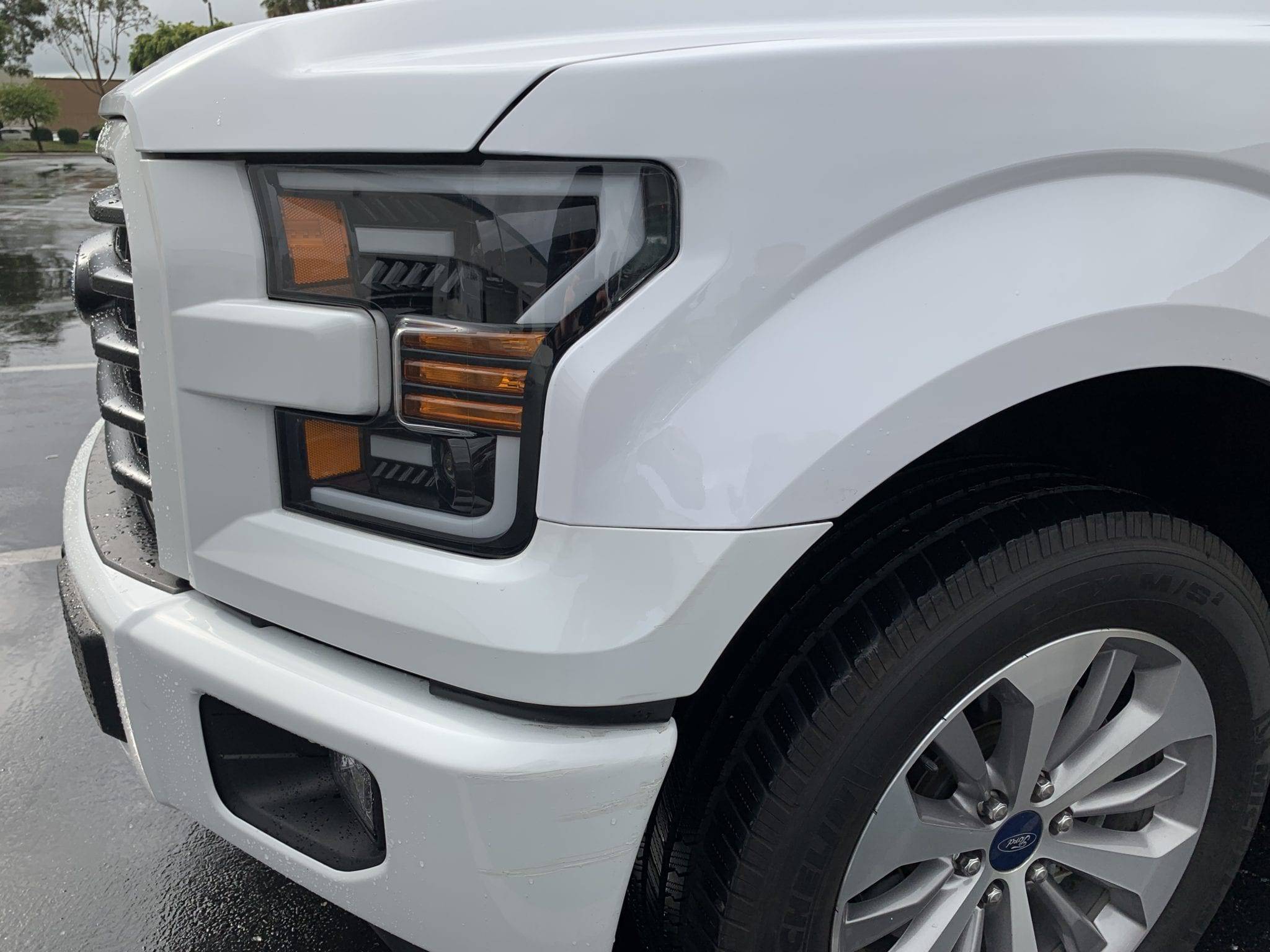 15-17 Ford F150 / 17-20 Ford F150 Raptor LUXX-Series LED Projector Headlights Jet Black - Legends Auto Parts