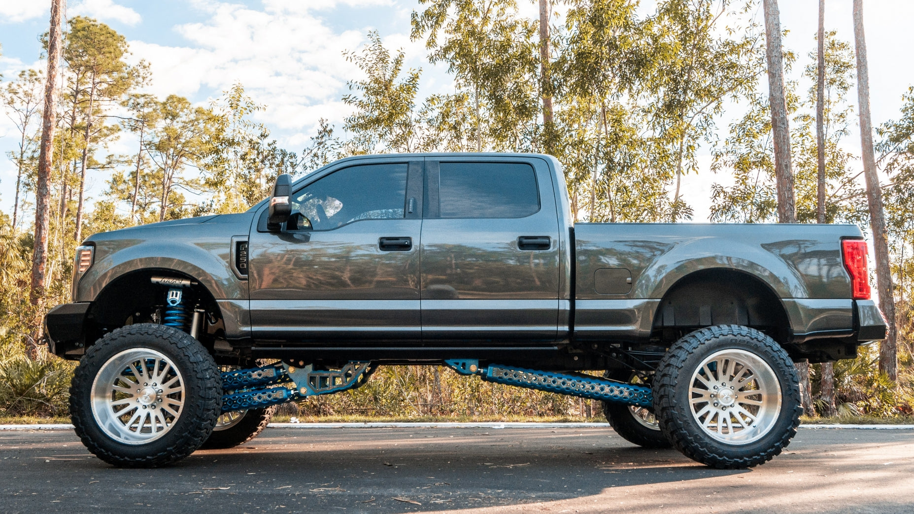 Wicked Trucks - 2017+ FORD F-250/F-350 10" SUSPENSION LIFT - Legends Auto Parts