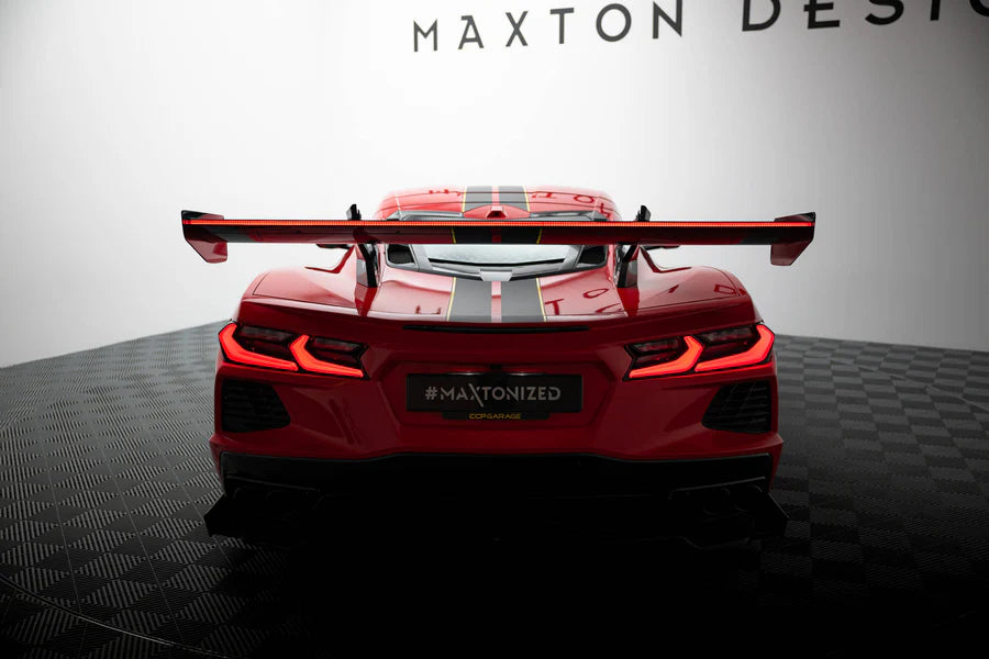 Maxton Design - Carbon Spoiler + Led Chevrolet Corvette C8