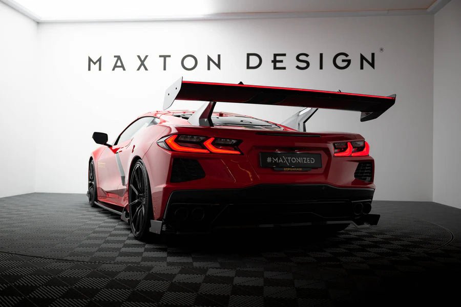 Maxton Design - Carbon Spoiler + Led Chevrolet Corvette C8