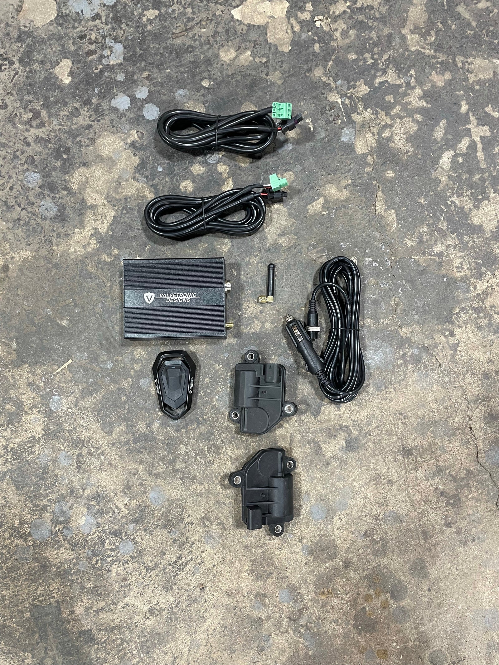 Electronic Exhaust Valve Harness - Legends Auto Parts