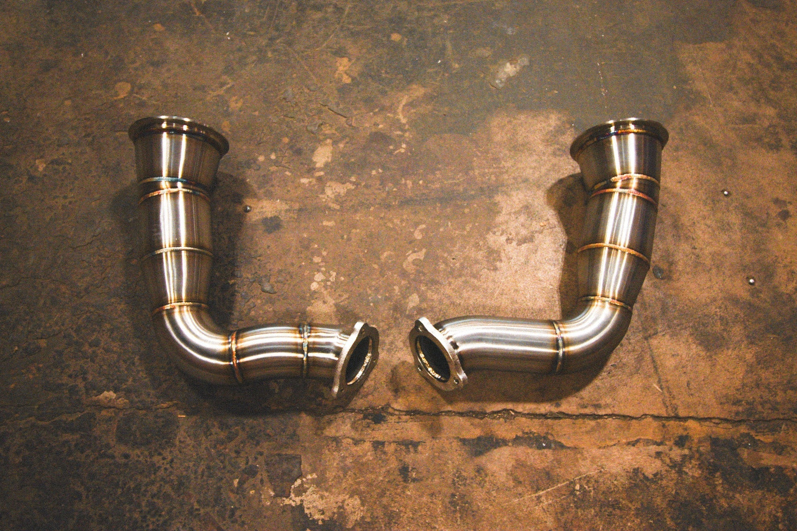 Lamborghini Urus Valved Sport Exhaust System - Legends Auto Parts