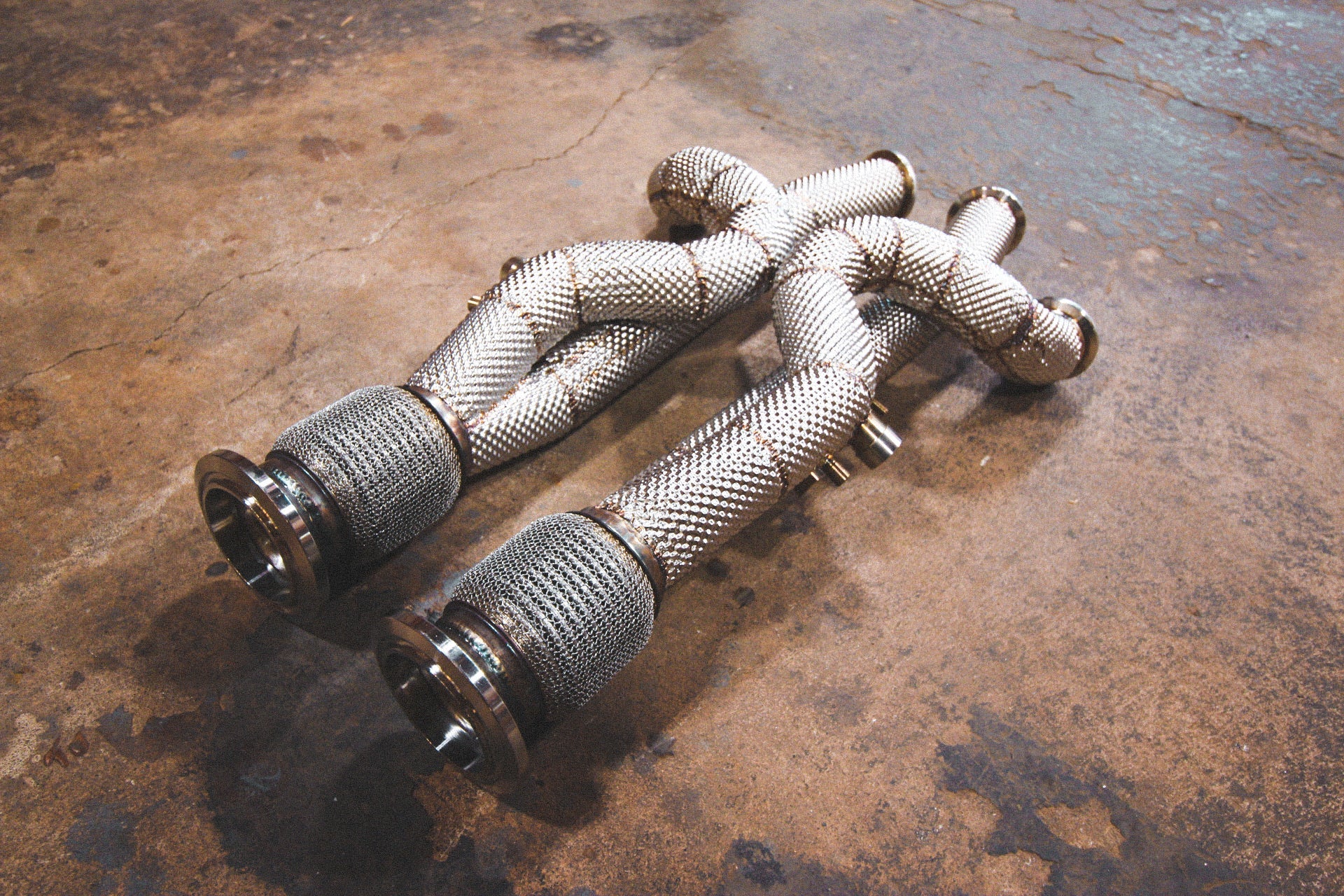Lamborghini Aventador / S / SV / SVJ Free Flow Front Pipes - Equal Length - Legends Auto Parts