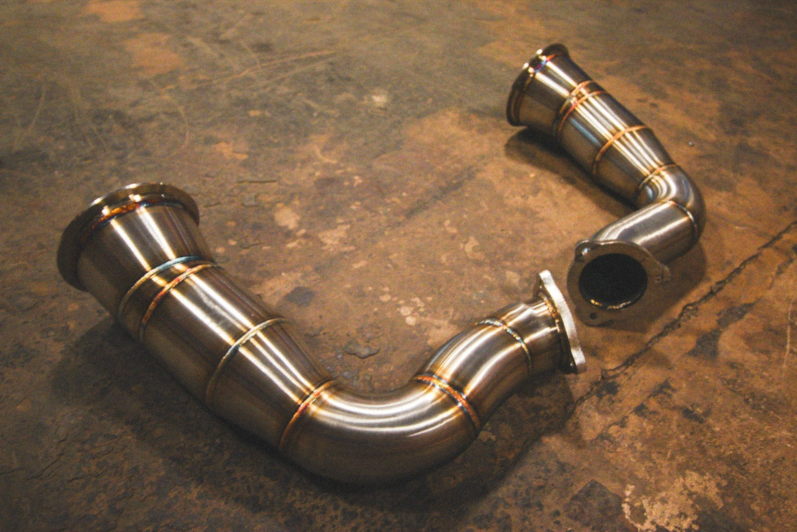Lamborghini Urus Valved Sport Exhaust System - Legends Auto Parts