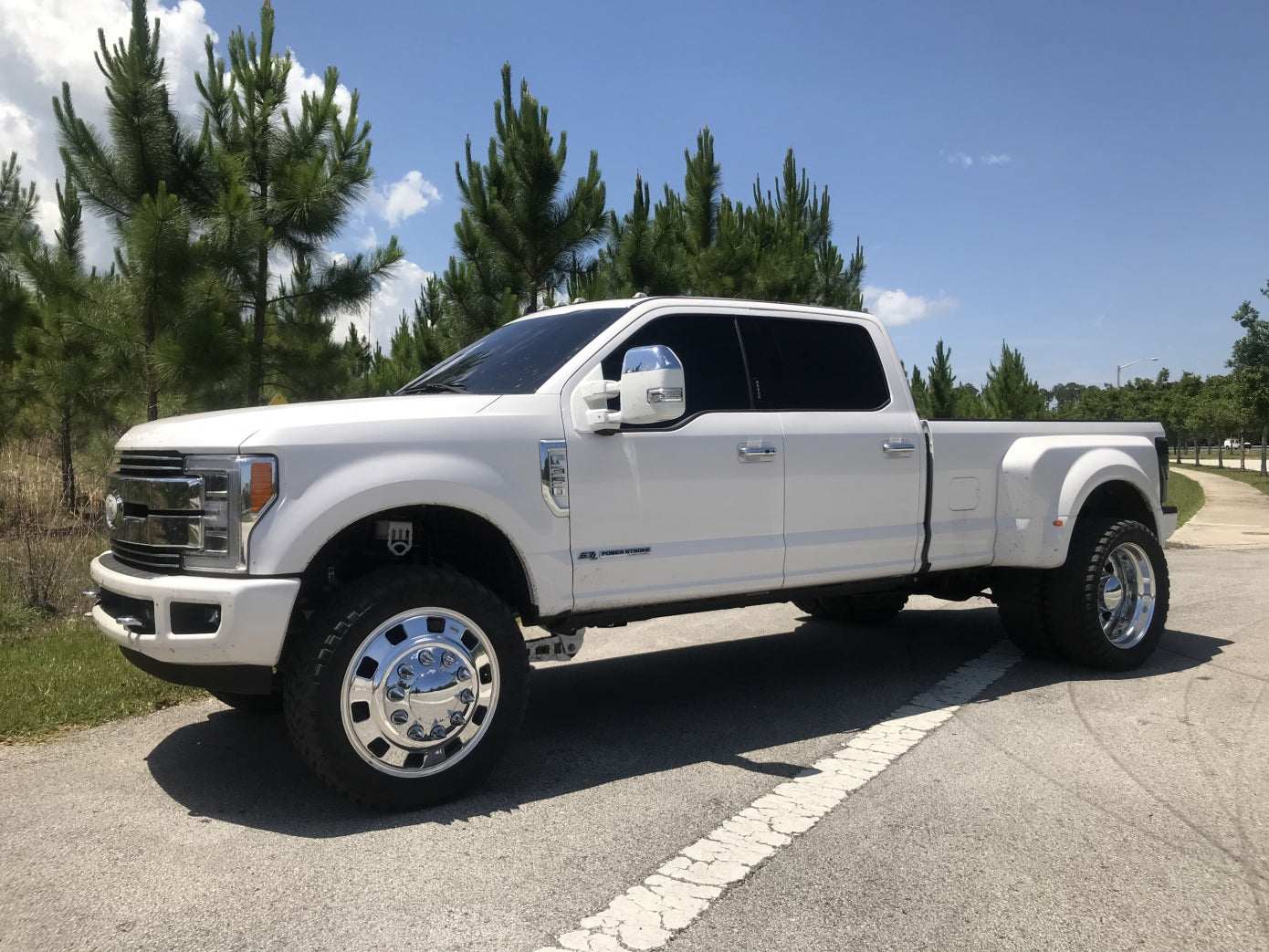 Wicked Trucks - 2017+ Ford F-250 & F-350 3" Premium Leveling System - Legends Auto Parts