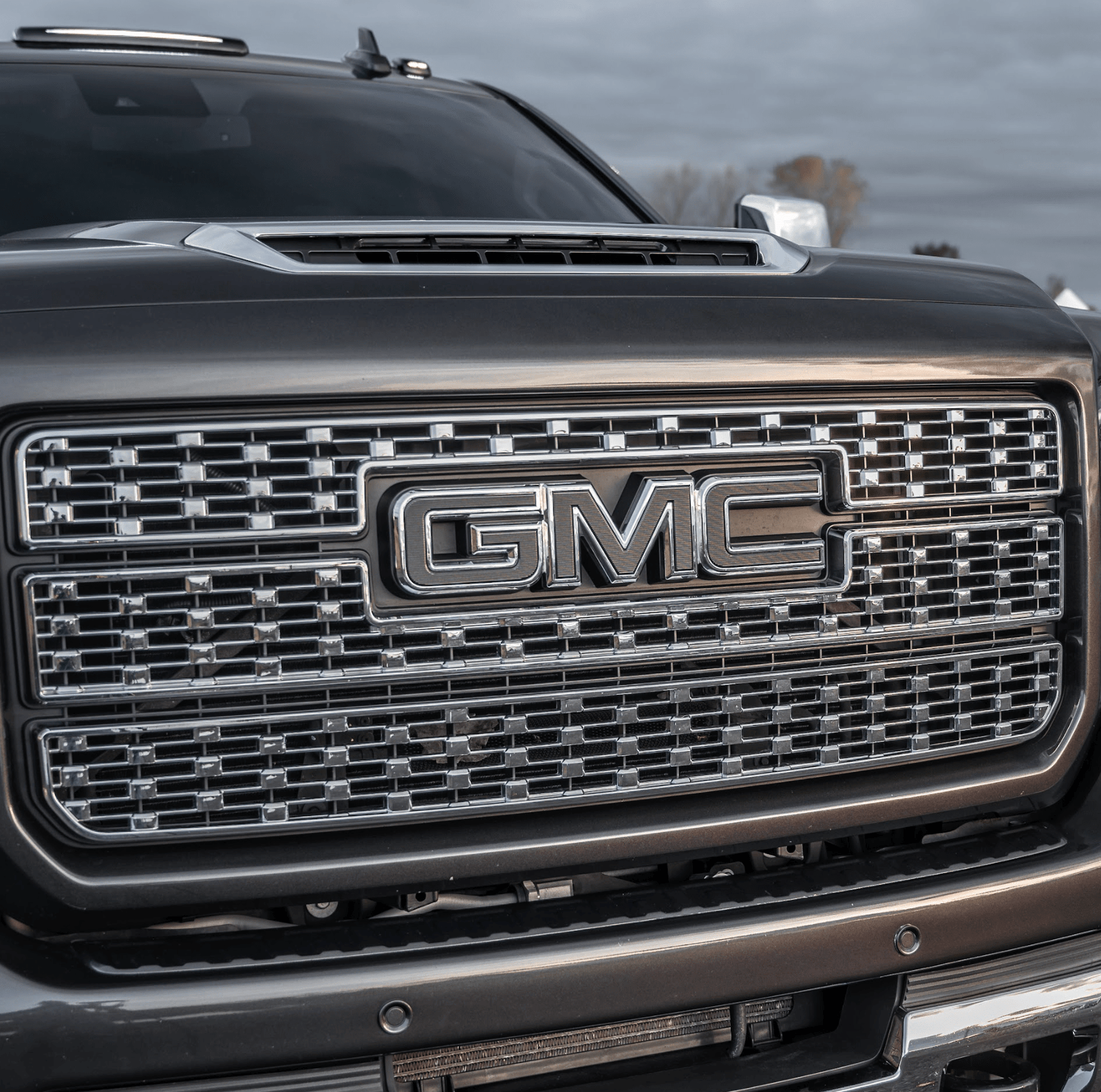 2011-2024 GMC 1500/2500/3500 OEM Emblems Custom Painted