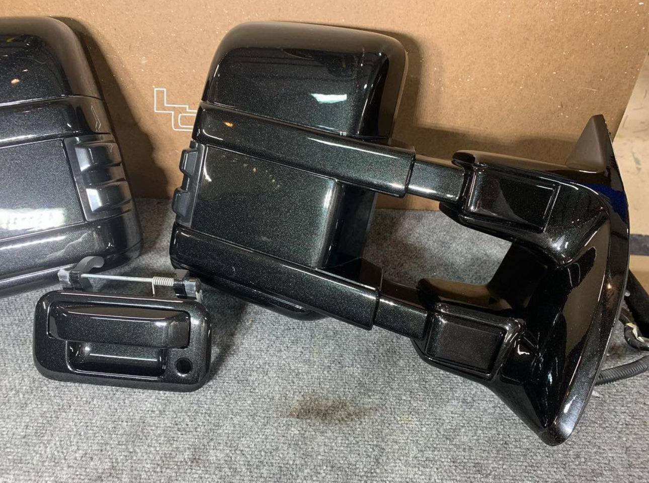 2011-2016 Ford F250/F350/F450 Custom OEM Mirrors - Legends Auto Parts