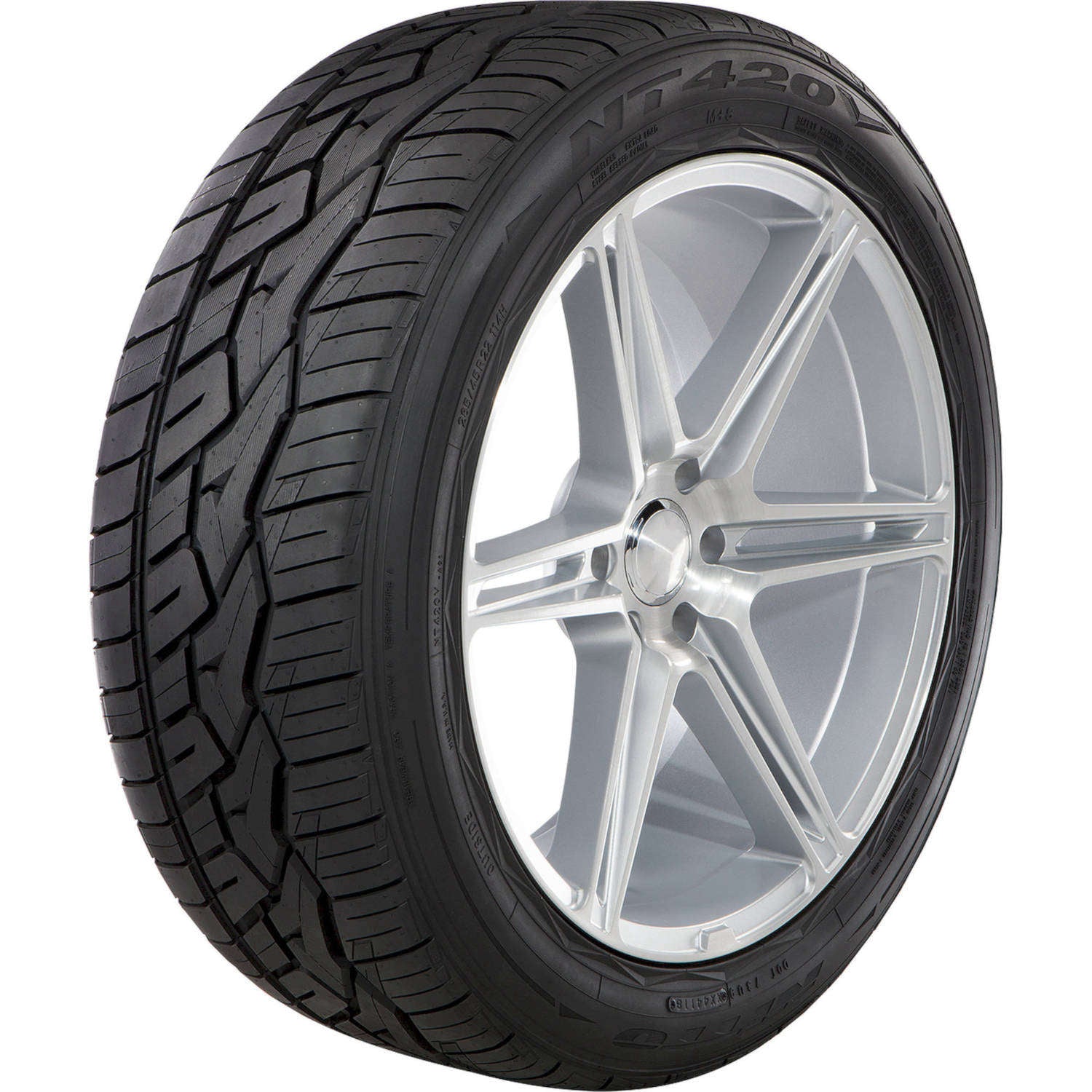 Nitto NT420V 305 40R22  (31.6x12R22) - Legends Auto Parts