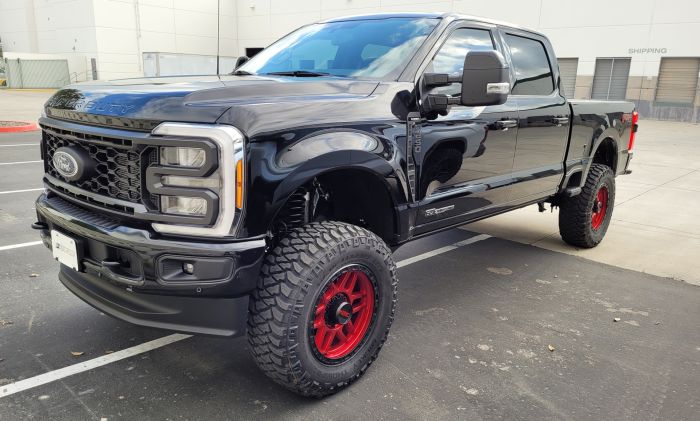 Ready Lift - 4" COIL SPRING SUSPENSION SYSTEM WITH FALCON MAX3.3 SHOCKS AND RADIUS ARMS - 2023-2025 FORD SUPER DUTY F250/F350 4WD - Legends Auto Parts