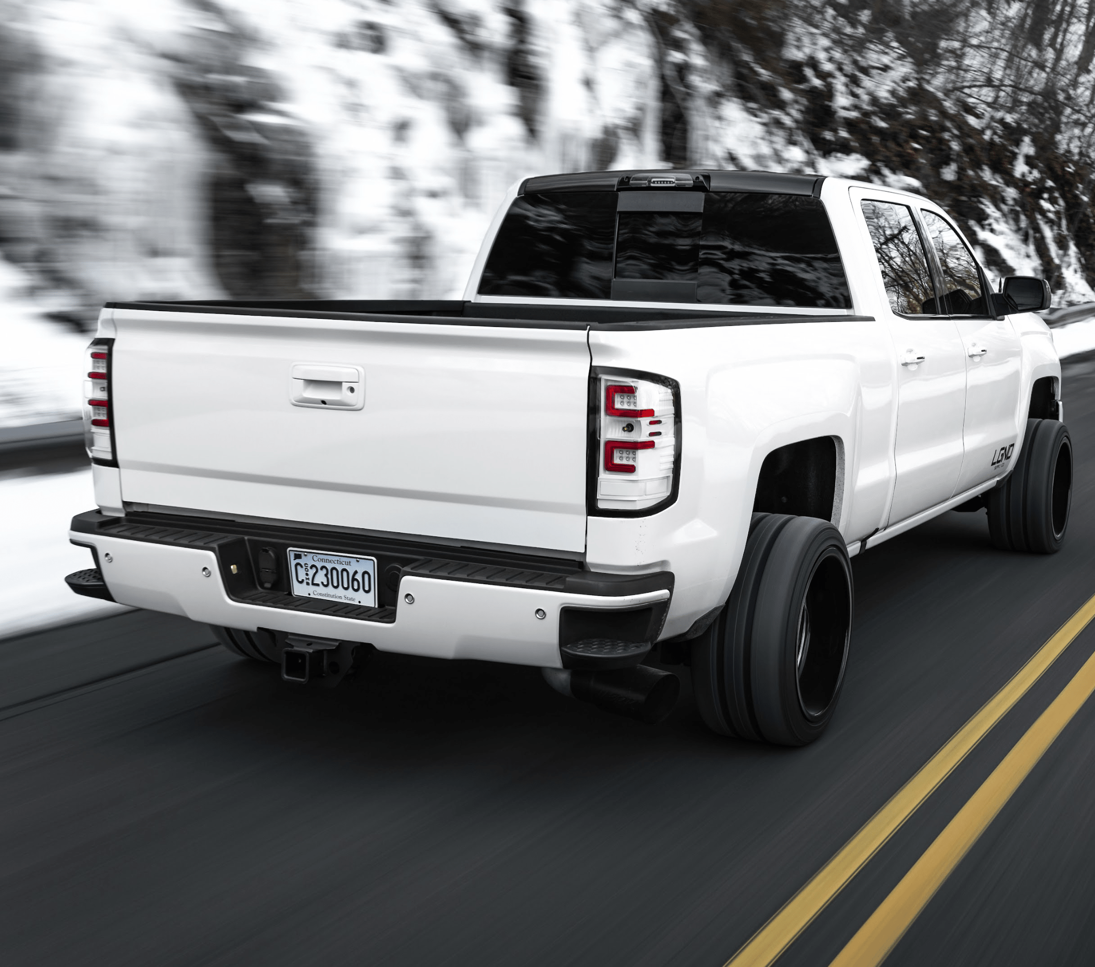 2014-2019 Chevrolet Silverado RECON Clear Lens (Paintable) OLED Tail Lights (Replaces OEM Halogen ONLY)