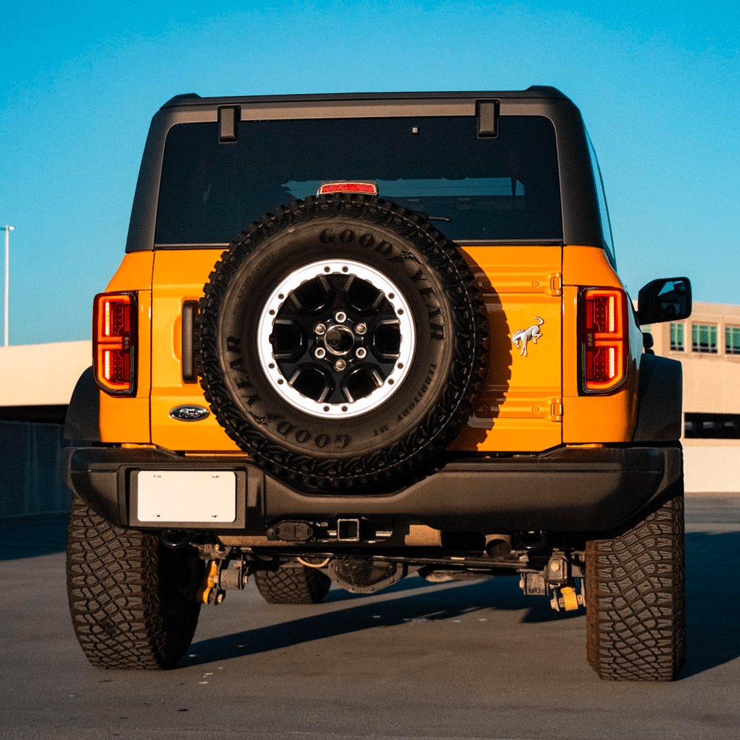 2021-2024 Ford Bronco RECON Clear Lens (Paintable) OLED Tail Lights w/ StartUp Sequence (Replaces Factory LED Taillights)