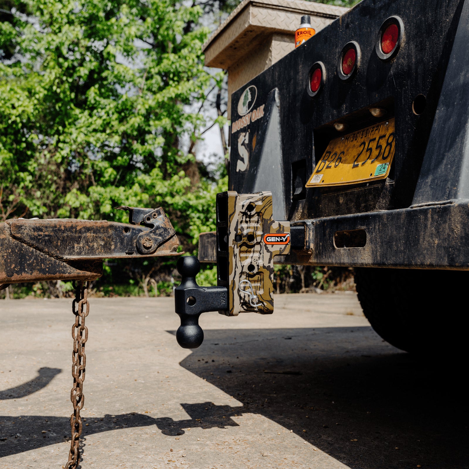 GEN-Y Hitch Mega-Duty X Mossy Oak Hitch