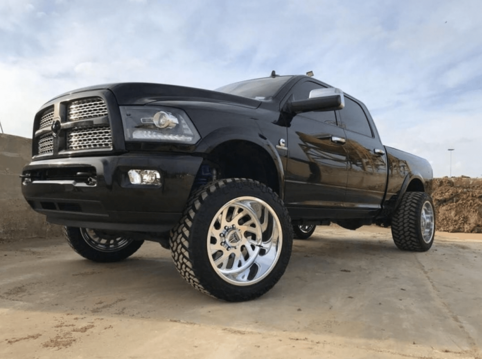 2014-2018 RAM 2500/3500 WICKED Leveling Kit